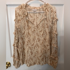 Juniper Floral Tiered Top by By the River. Women’s  Large beautiful detail‎